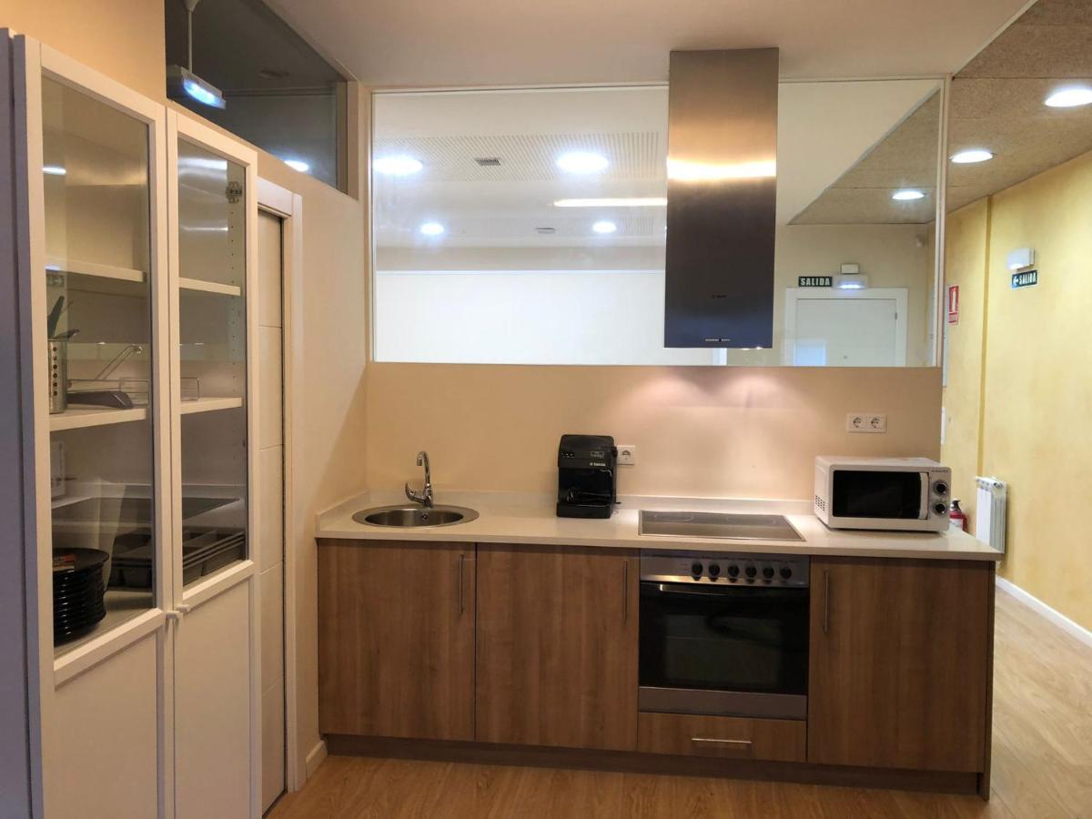 Apartamentos Villava Pamplona Eksteriør bilde
