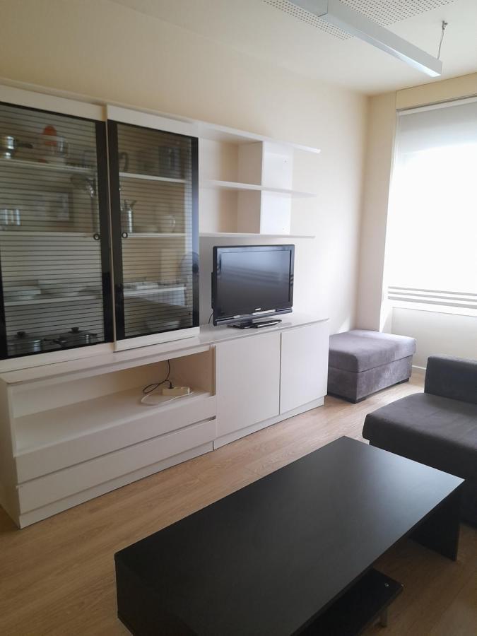 Apartamentos Villava Pamplona Rom bilde