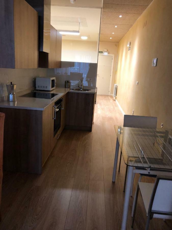 Apartamentos Villava Pamplona Eksteriør bilde