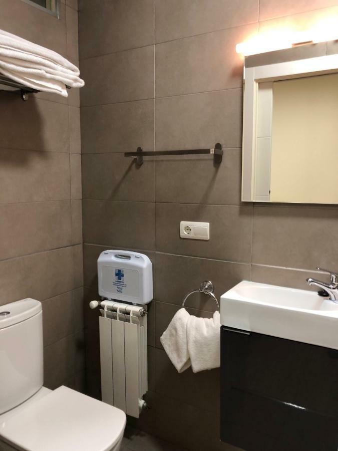 Apartamentos Villava Pamplona Eksteriør bilde