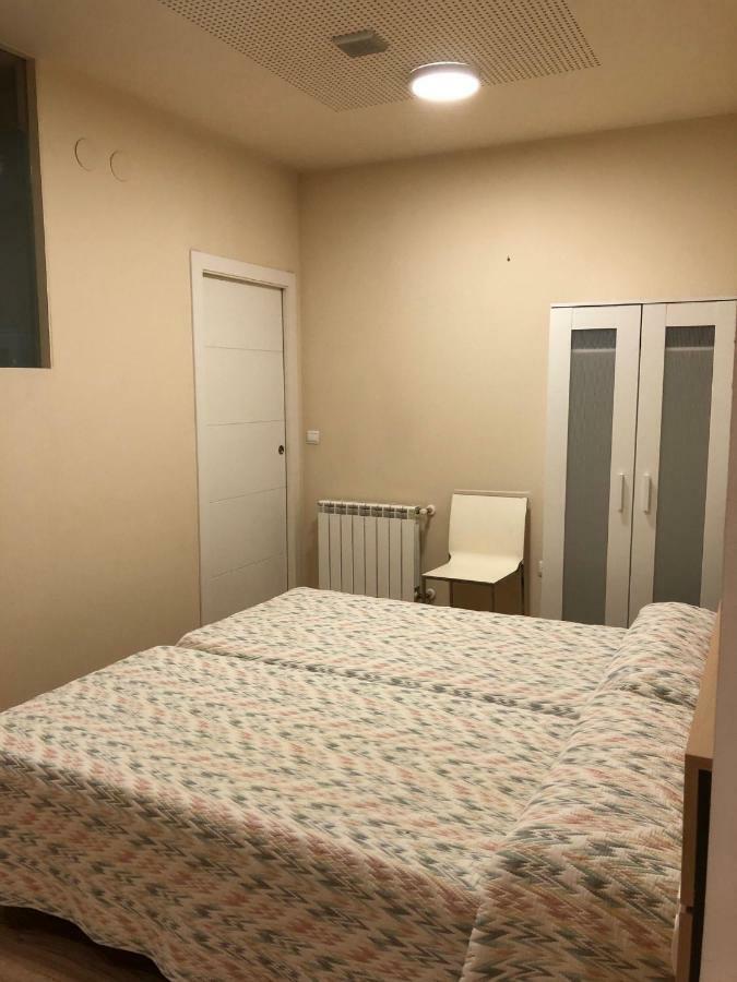 Apartamentos Villava Pamplona Eksteriør bilde